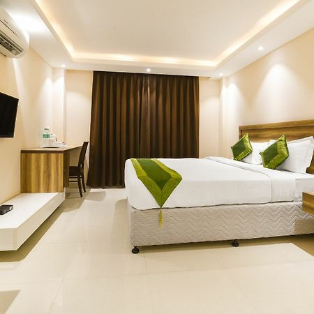 Treebo Iffco Chowk 구르가온 외부 사진
