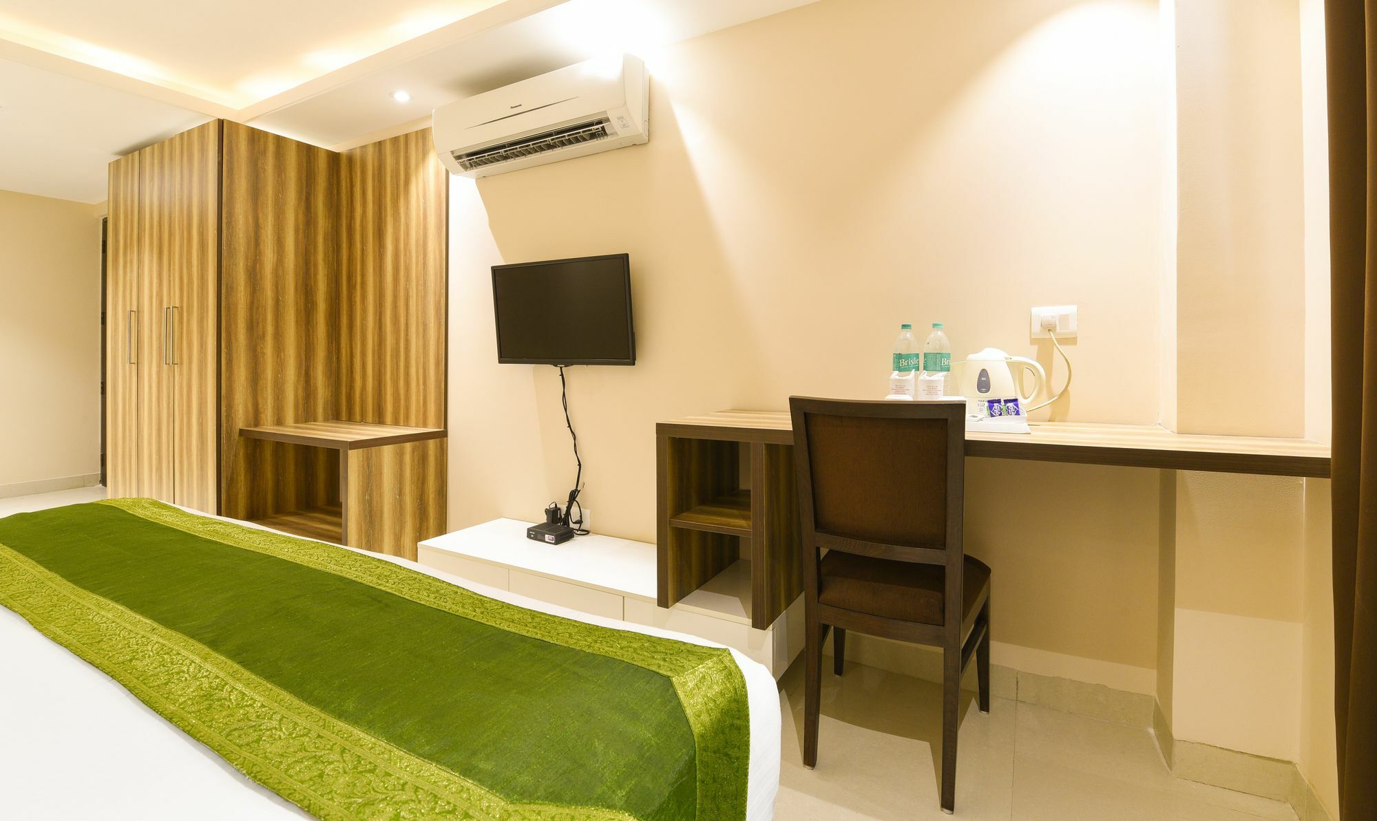 Treebo Iffco Chowk 구르가온 외부 사진