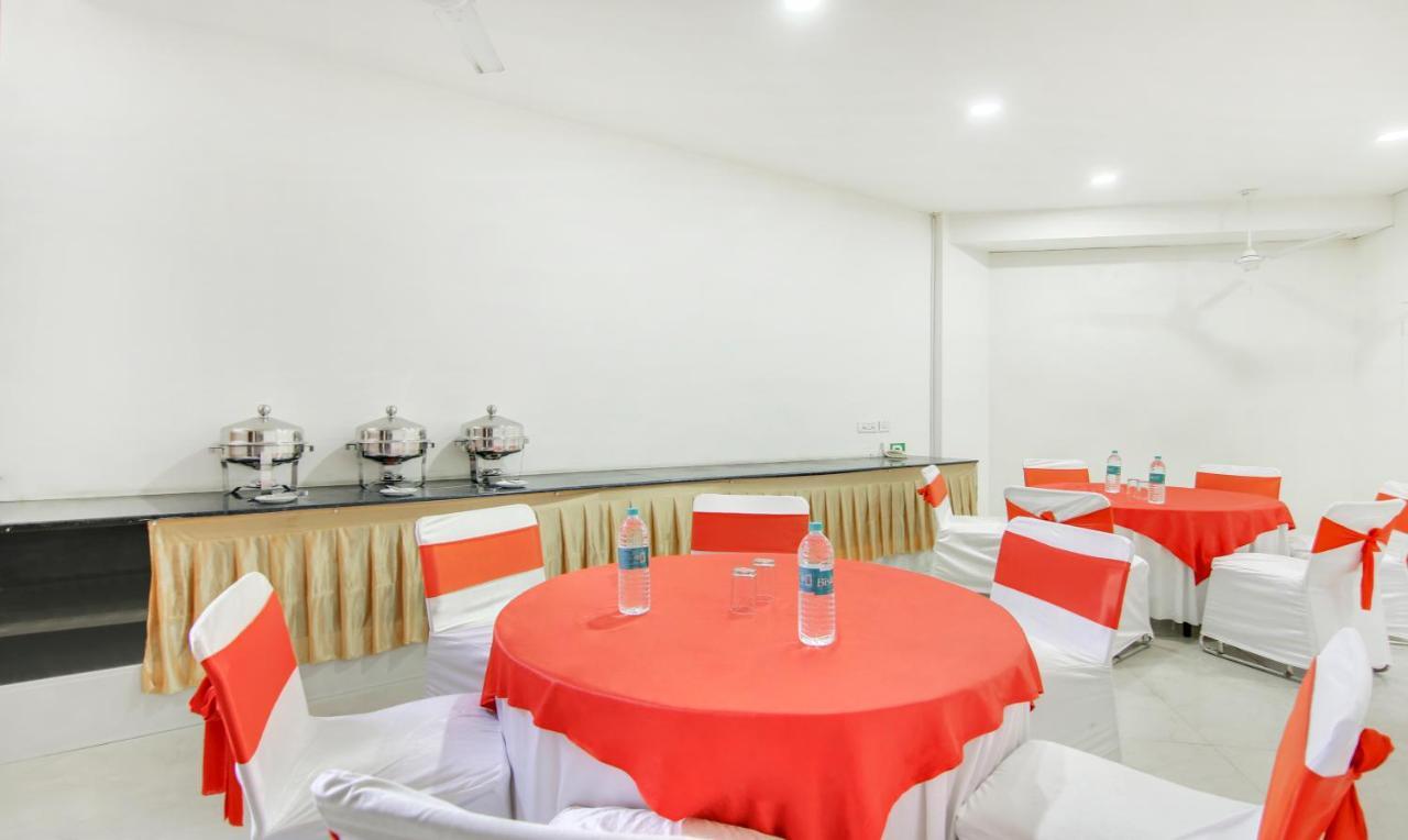 Treebo Iffco Chowk 구르가온 외부 사진